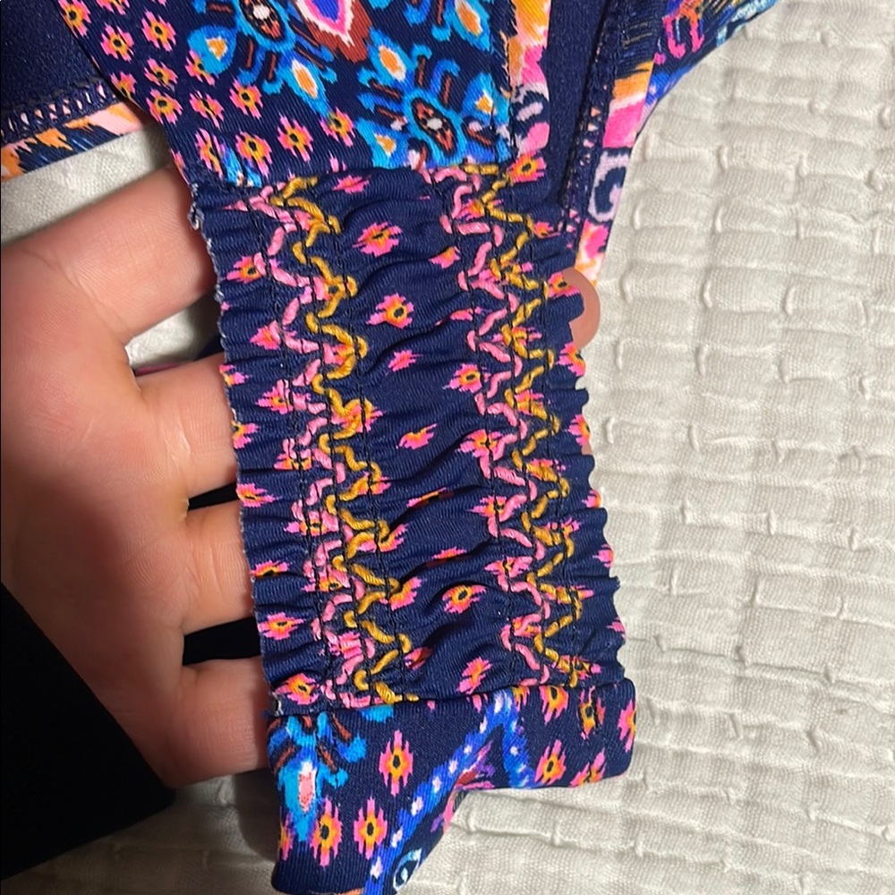 💙Colorful Patterned Bikini Bottom - Picture 4 of 4